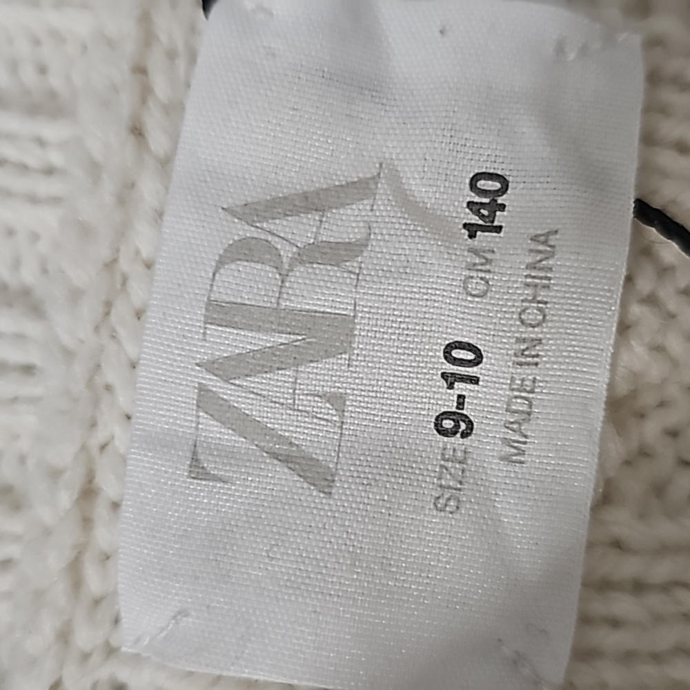Zara kids creme knitted sweater - Picture 2 of 3